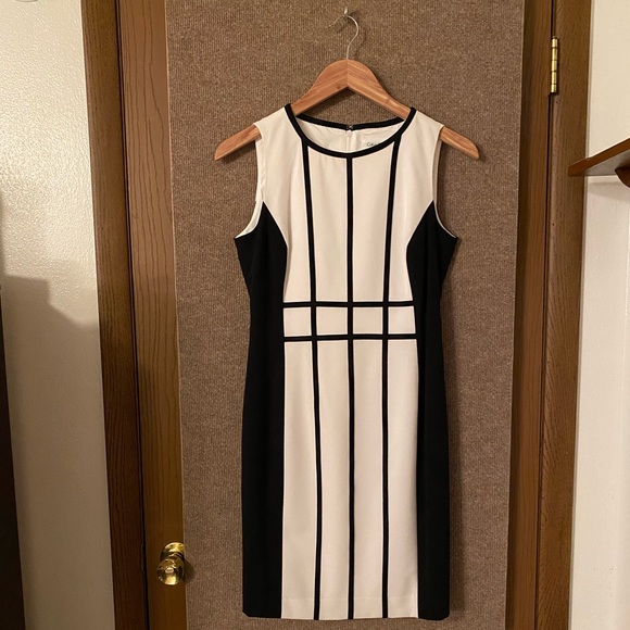 Calvin Klein Refined Dress - Picture 1 of 3